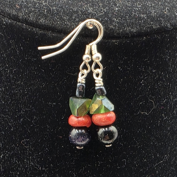 ​Handmade Ruby in Zoisite & Jasper Necklace Set - Purple Cross Pendant